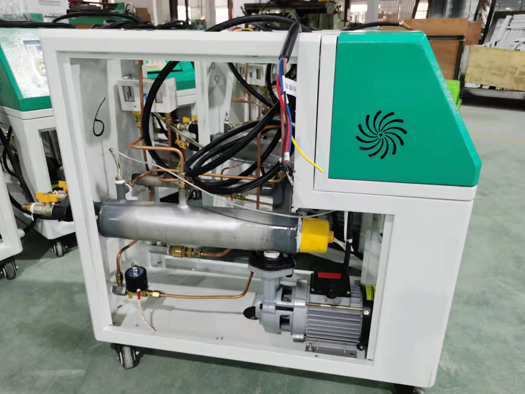 供應(yīng)惠州運水式模溫機(jī) 高溫型模溫機(jī)廠家