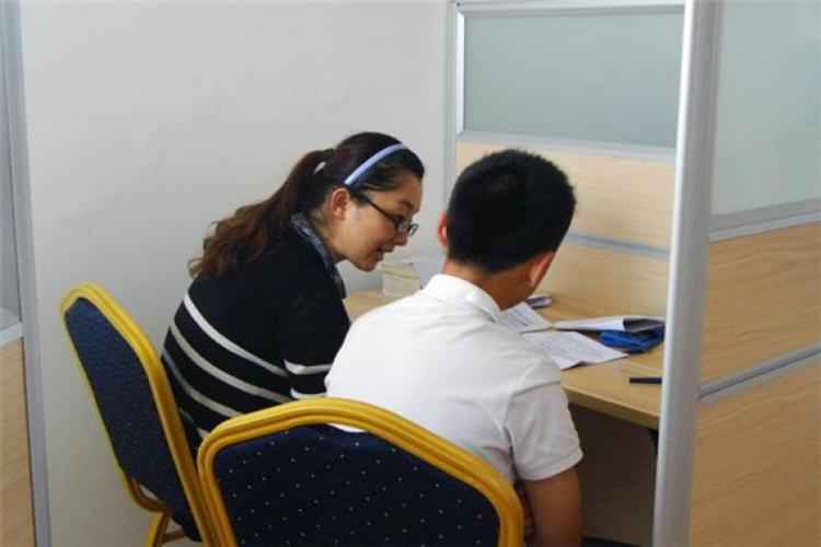 蘇州高中語文一對一課外輔導(dǎo)收費(fèi)標(biāo)準(zhǔn)及提優(yōu)課程詳情