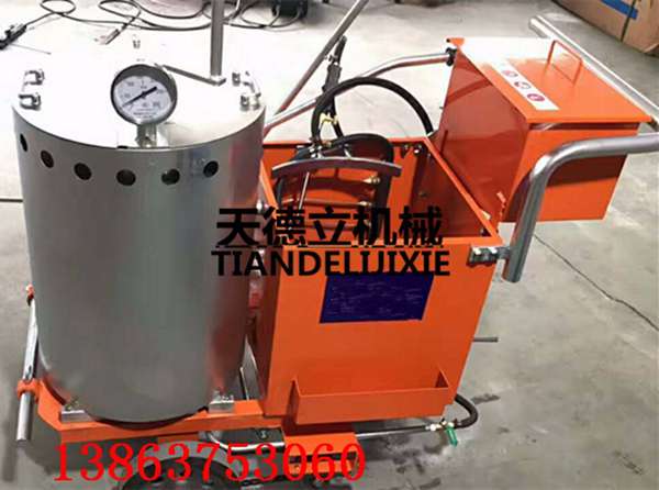 RRHX一體式熱熔劃線機(jī) 道路劃線機(jī) 加熱式涂料劃線機(jī)現(xiàn)貨