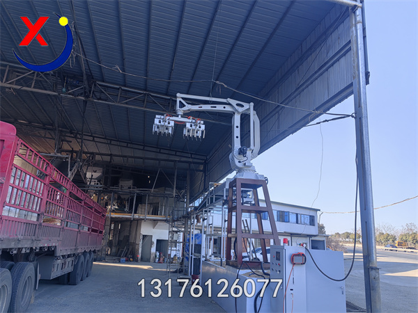飼料廠進入智能制造新時代，裝車機器人東營飼料碼垛