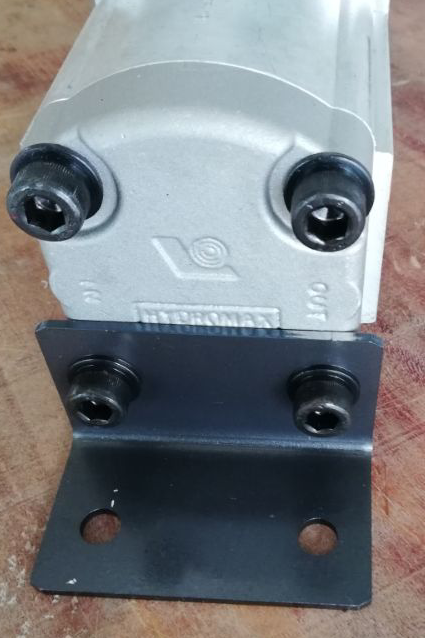 臺(tái)灣HYDROMAX同步DFM-305A-30M馬達(dá)DFM-305A-28M